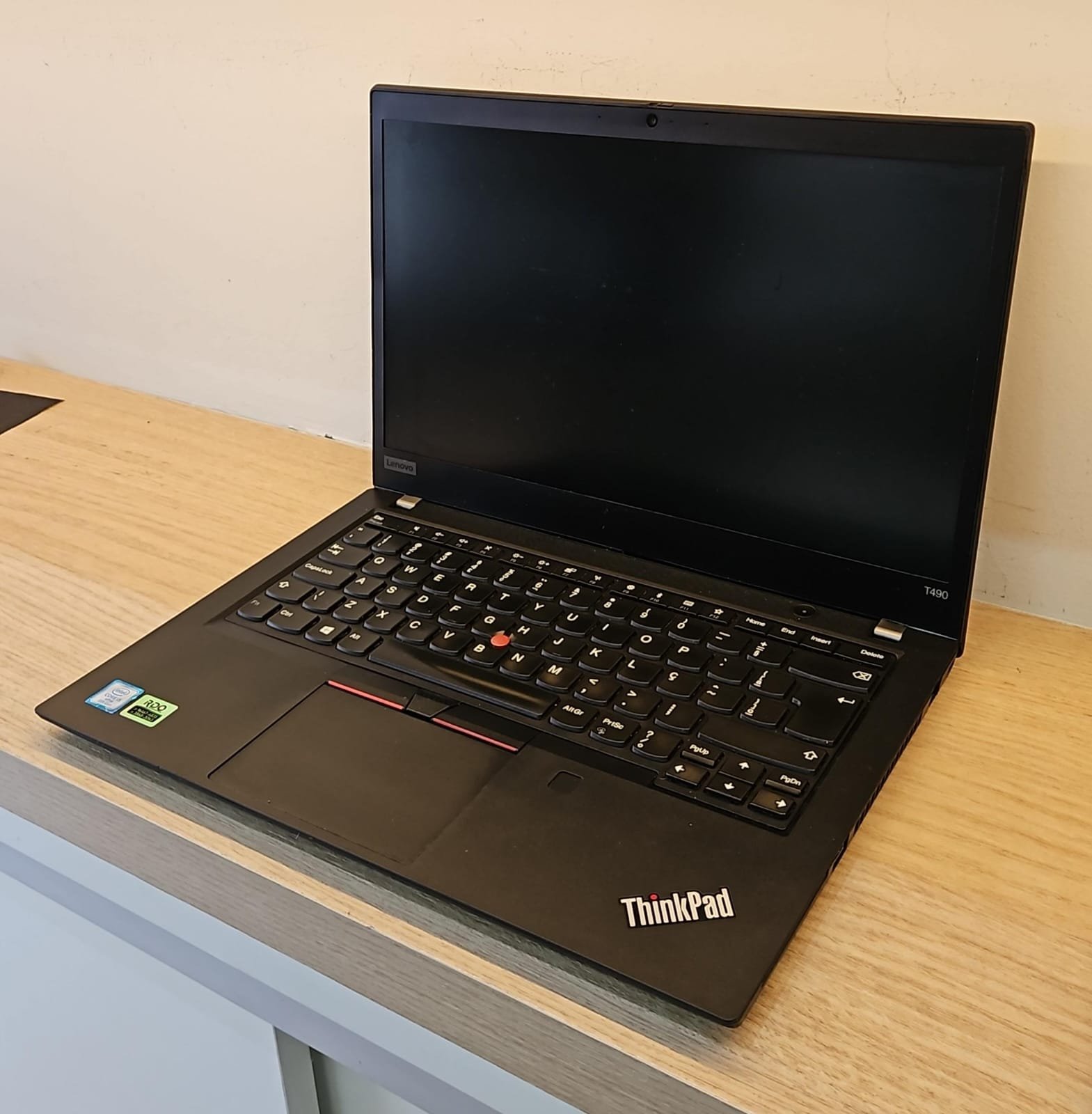 Notebook Lenovo T490 (I5 8ª - 08 GB RAM - SSD 256 GB)
