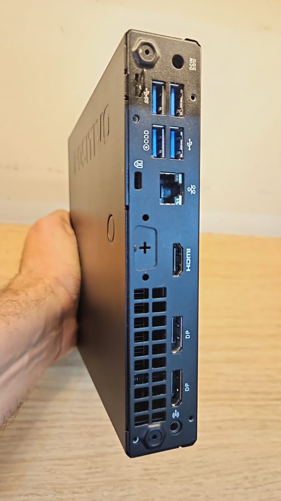 Mini PC Positivo C8200 i5 8ª Geração 8GB Ddr4 SSD 240GB