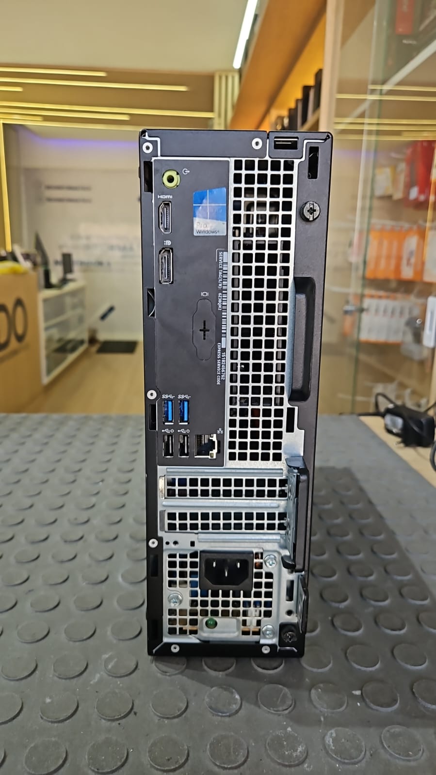 Computador Dell OptiPlex 3050 - i5 7ª Geração - 8GB - SSD 240GB