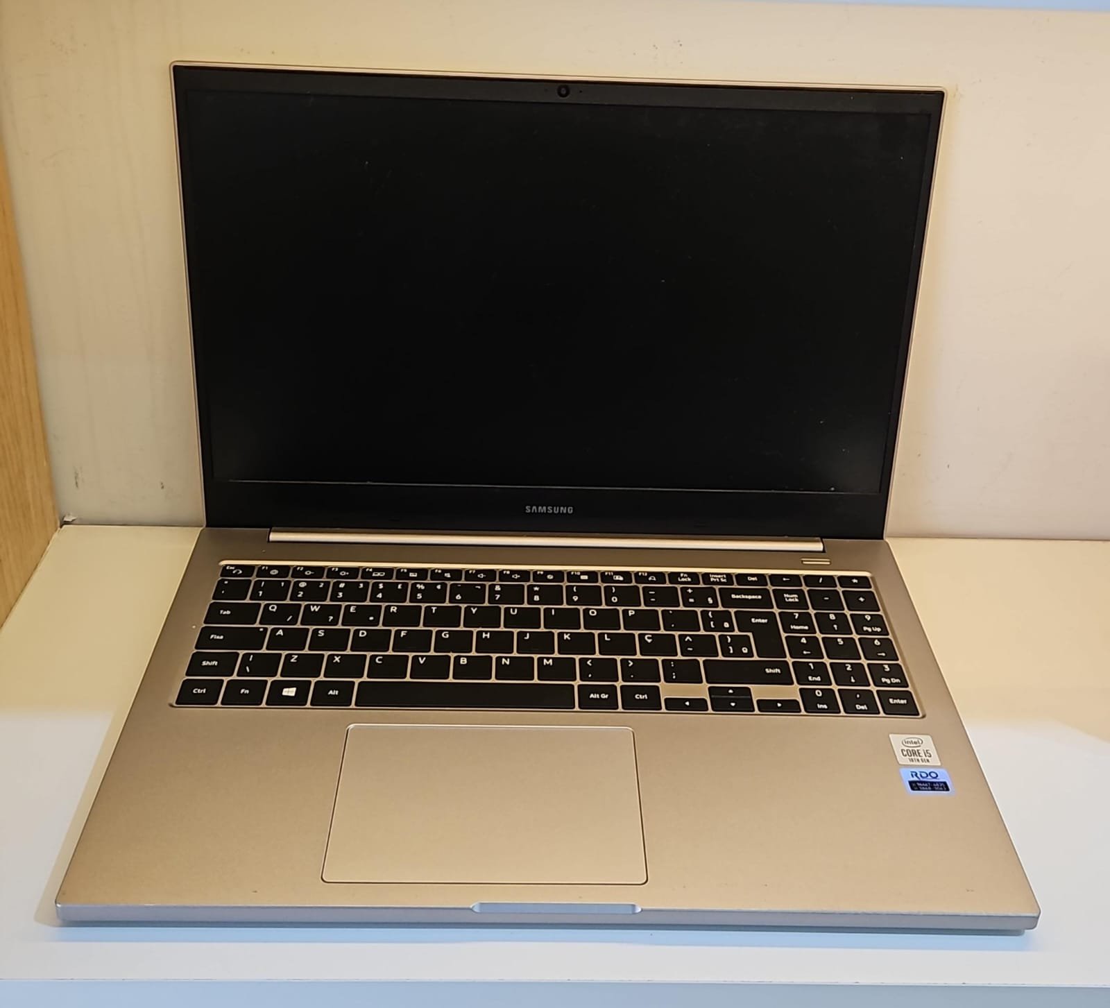 Notebook Samsung (I5 10ª - 08GB DDR4 - SSD 256GB)