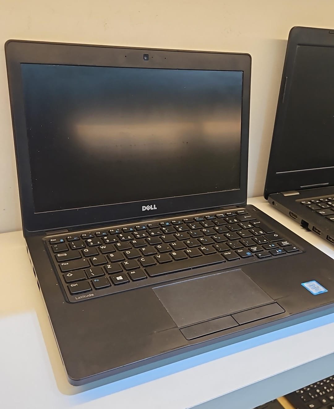Notebook Dell Latitude 5280 (I5 7ª - 08GB RAM - SSD 240GB)