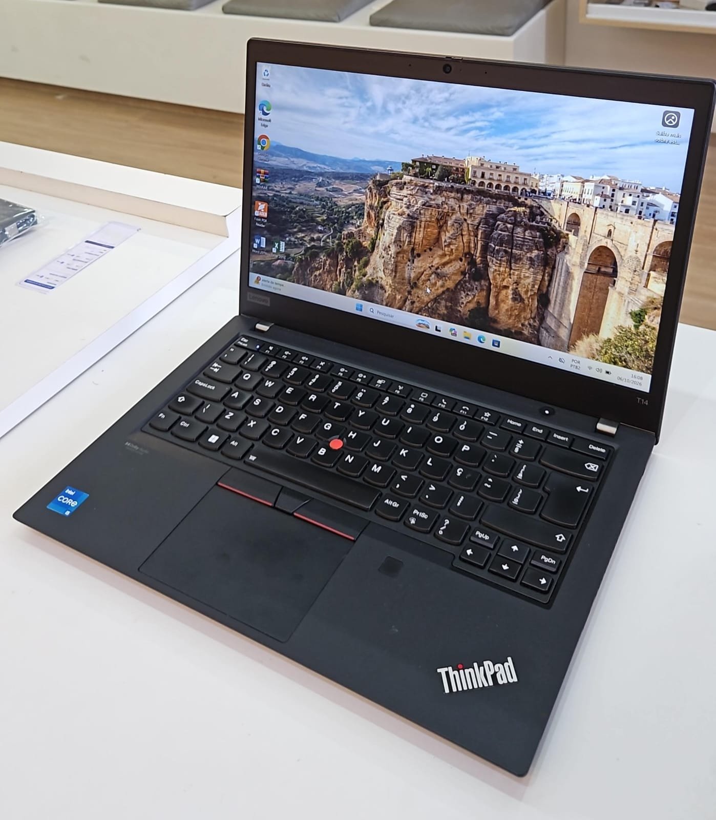 Notebook Lenovo ThinkPad T14 (I5 11ª - 16GB RAM DDR4 - SSD 256GB)