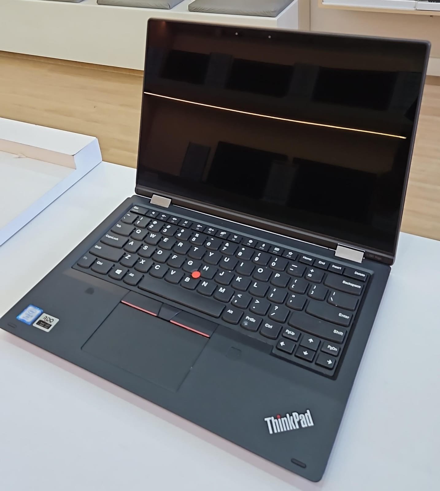 Notebook Lenovo ThinkPad Yoga L390 (I5 8ª - 16GB RAM DDR4 - SSD 256GB) TOUCHSCREEN