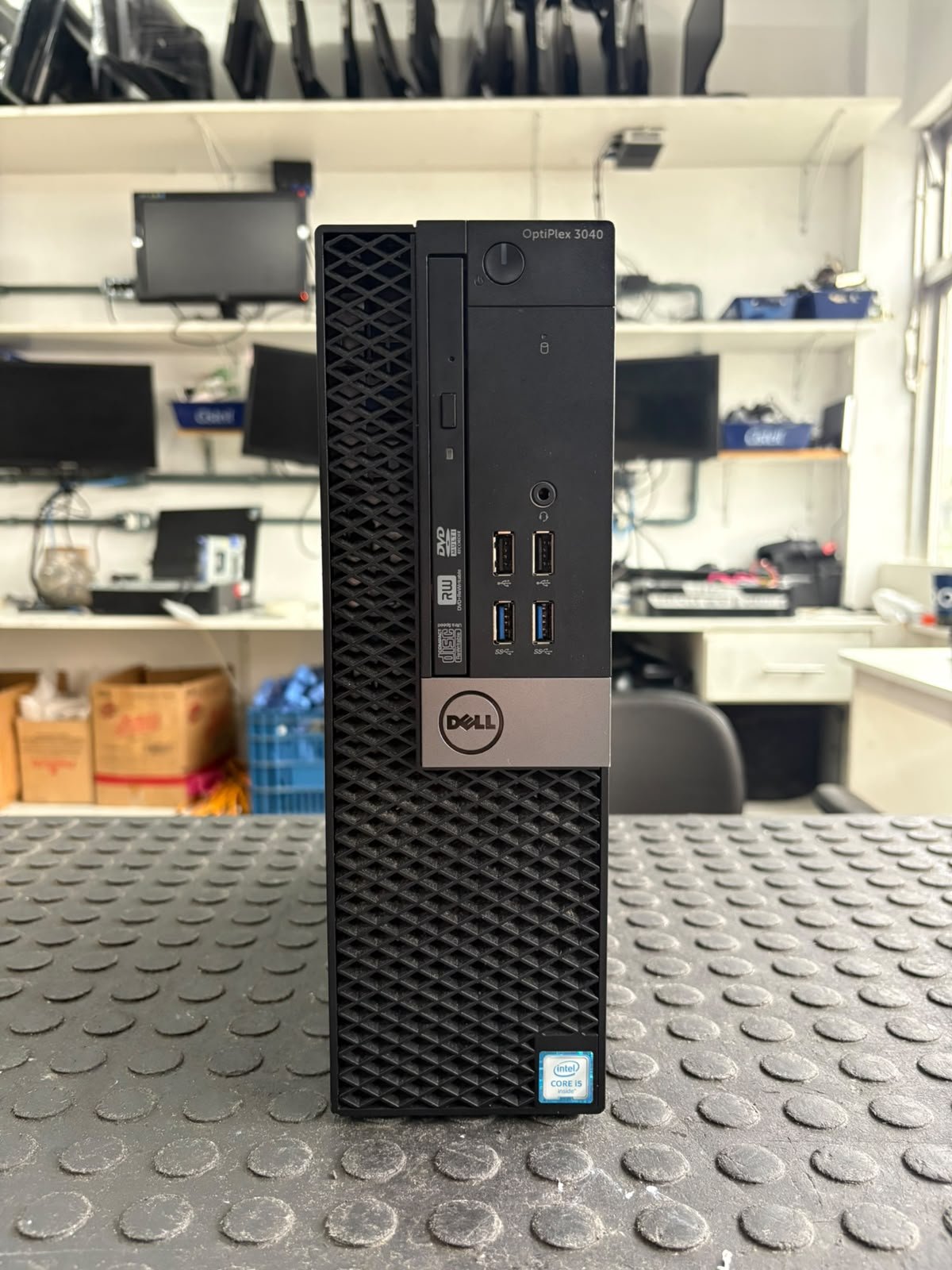 Computador Dell OptiPlex 3040 (I5 6ª Geração - 08GB RAM - SSD 240GB)