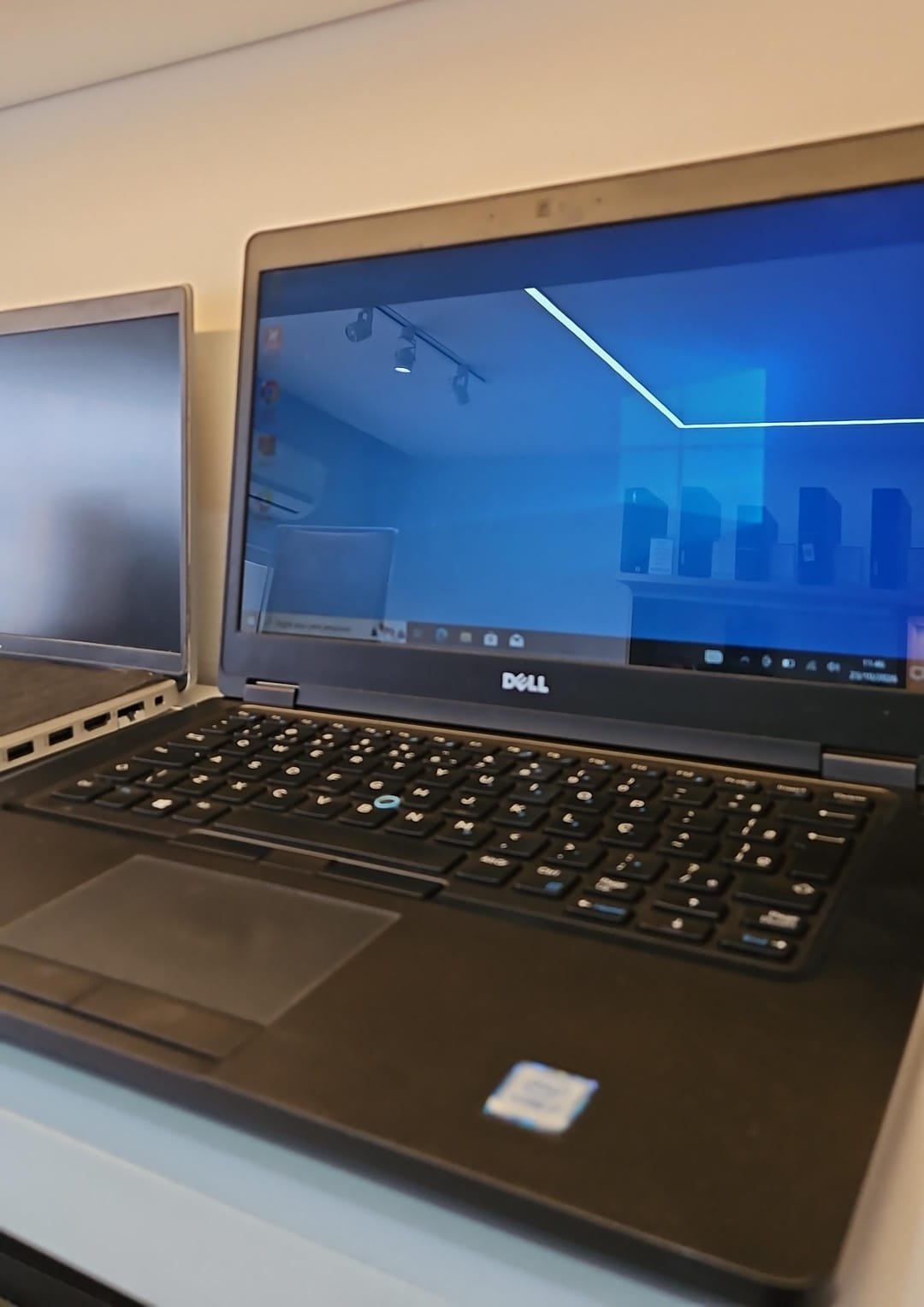 Notebook Dell Latitude 5480 (I7 7ª - 08GB RAM - SSD 500GB) TOUCHSCREEN