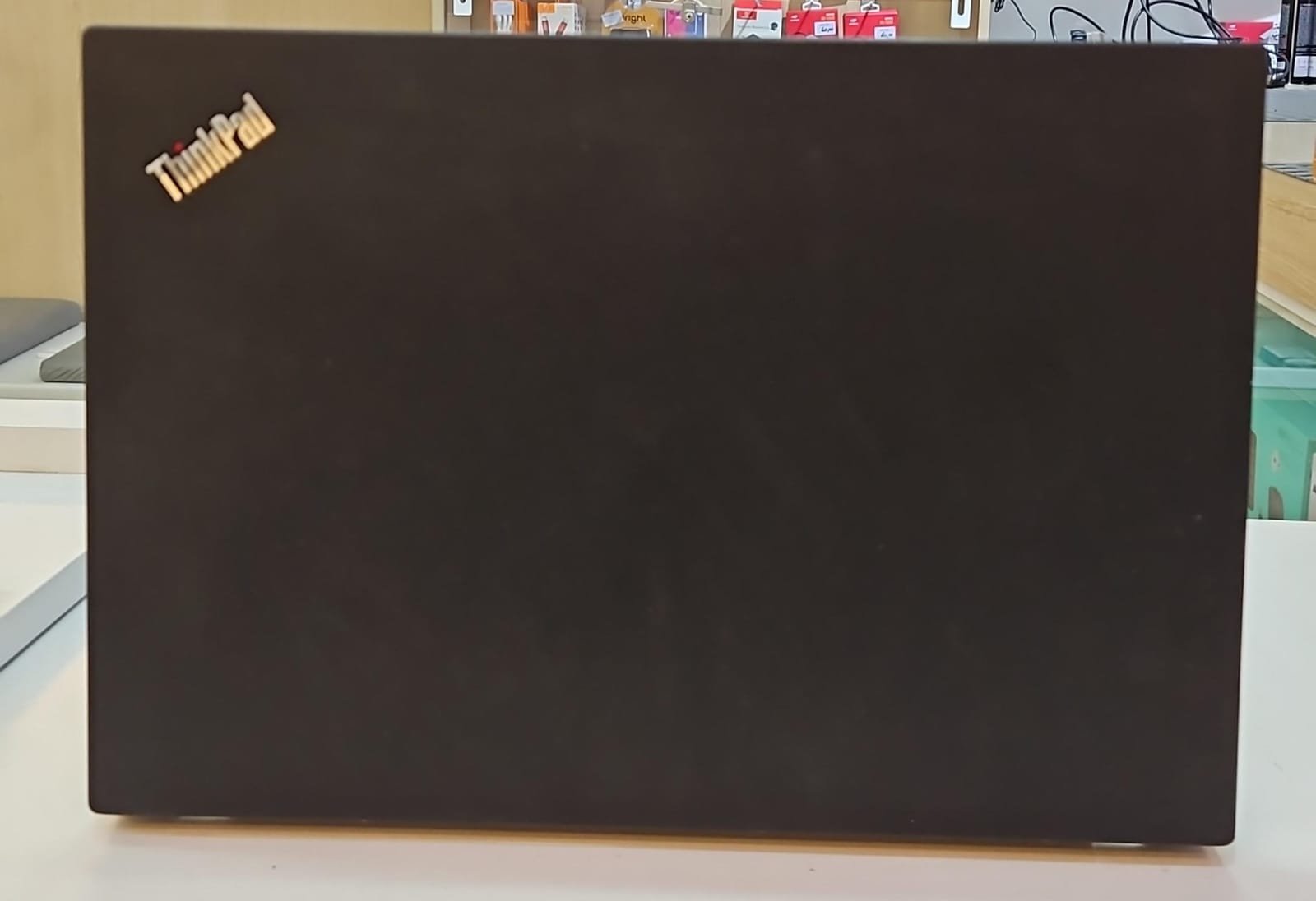 Notebook Lenovo T490 (I7 8ª - 08 GB RAM DDR4 - SSD 256 GB)